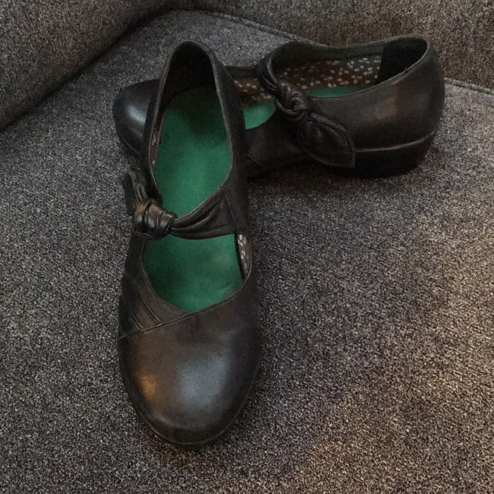 Black Dansko shoes with Velcro closure